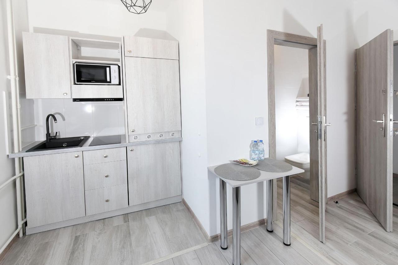 100-Sio Apartamenty Anastazji คอซซาลิน ภายนอก รูปภาพ