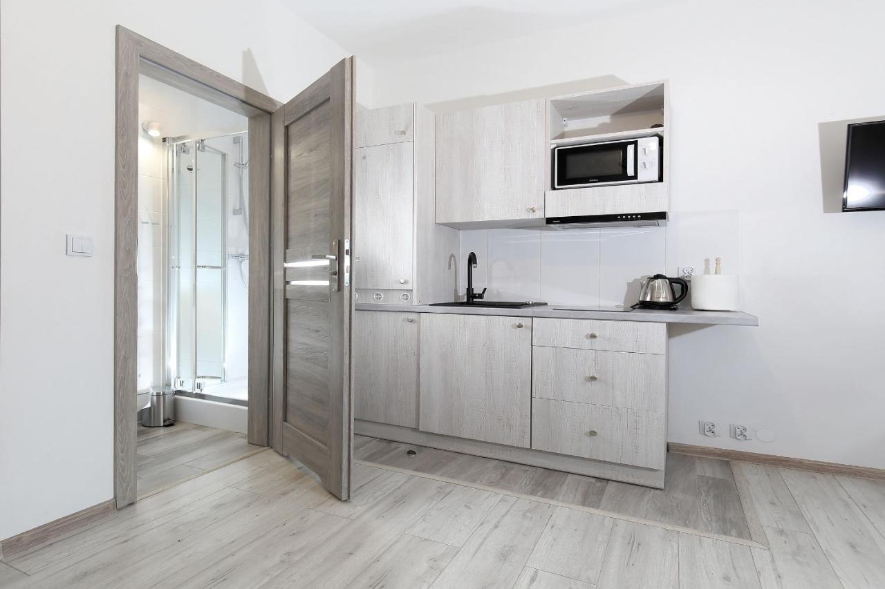 100-Sio Apartamenty Anastazji คอซซาลิน ภายนอก รูปภาพ